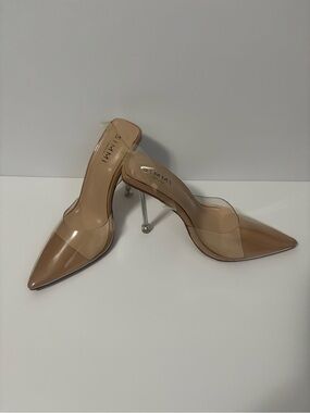 S.I.M.M.I. Nude Pointed Clear Strap Stiletto Slingback.